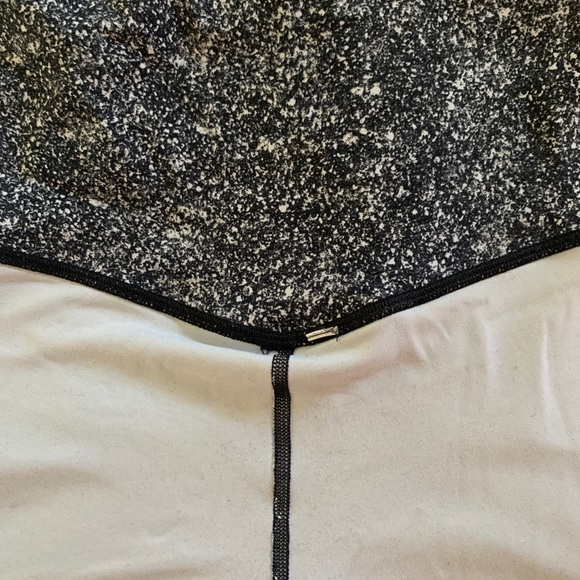 Lululemon Align Luminescence Splatter size 2 - Picture 7 of 8